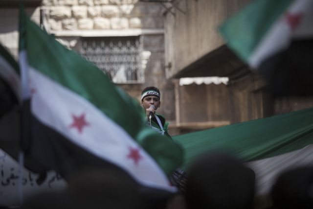 Σε «απελευθερωμένα σημεία» στη Συρία εγκαταστάθηκε η διοίκηση των αντικαθεστωτικών